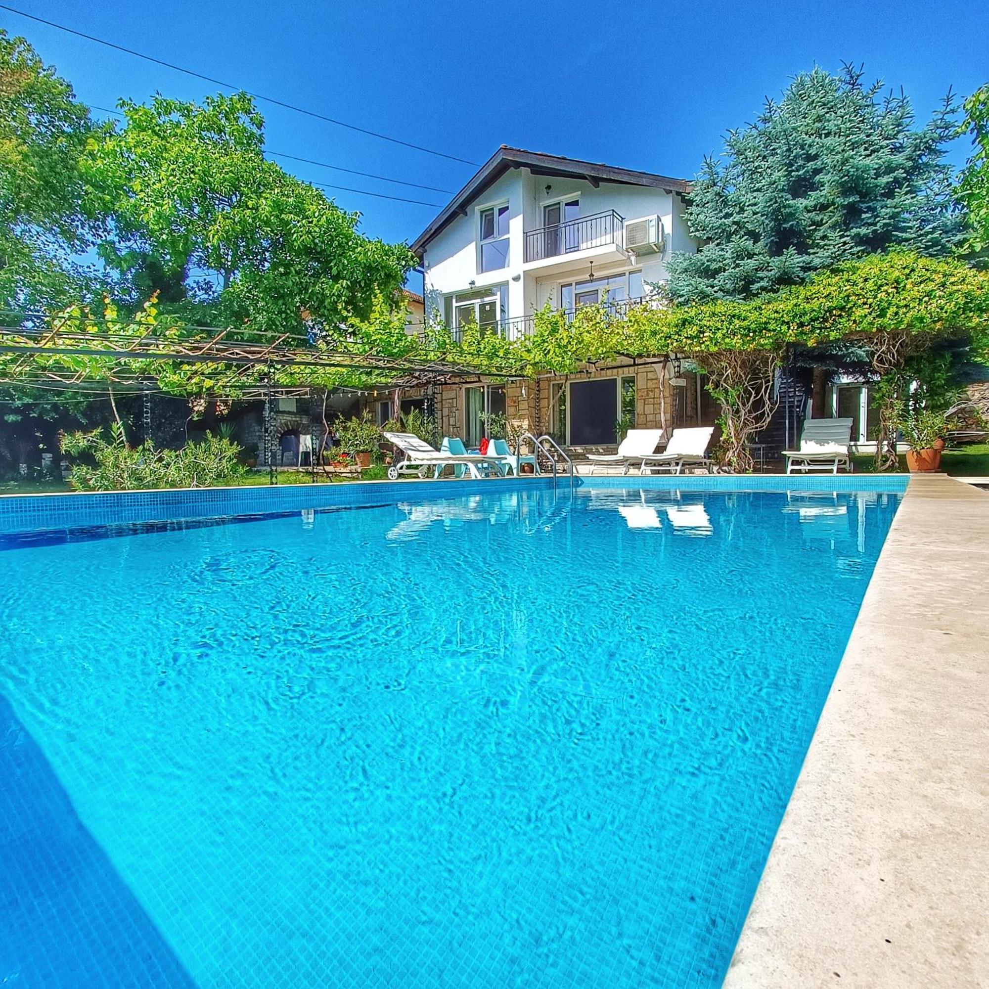 Villa Regina Serafina Μπαλτσίκ Εξωτερικό φωτογραφία