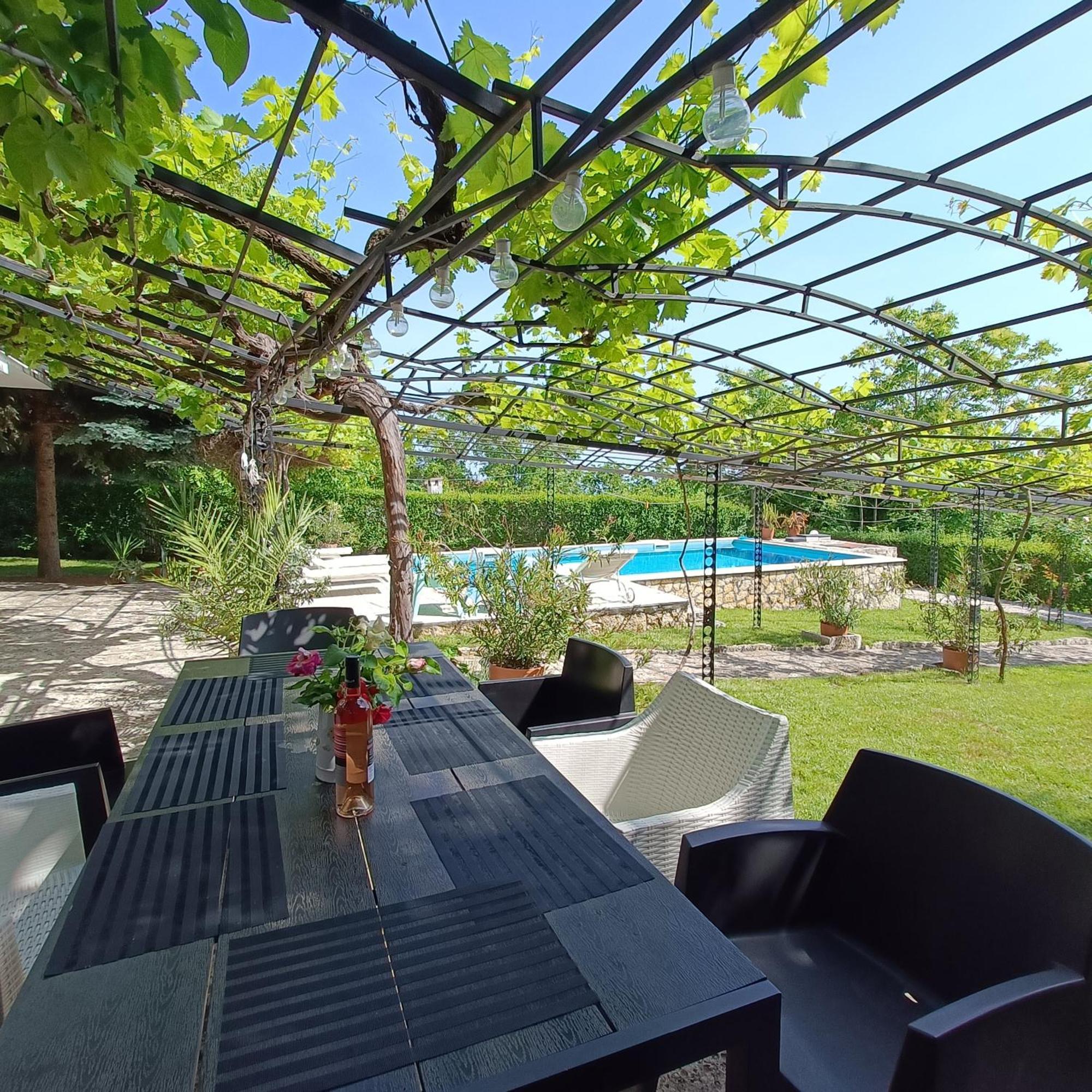 Villa Regina Serafina Μπαλτσίκ Εξωτερικό φωτογραφία